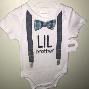 Short sleeve onesie